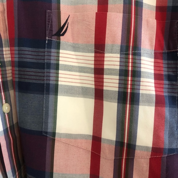 Nautica Men’s Big and Tall red, white and blue plaid button down shirt . - Picture 5 of 9